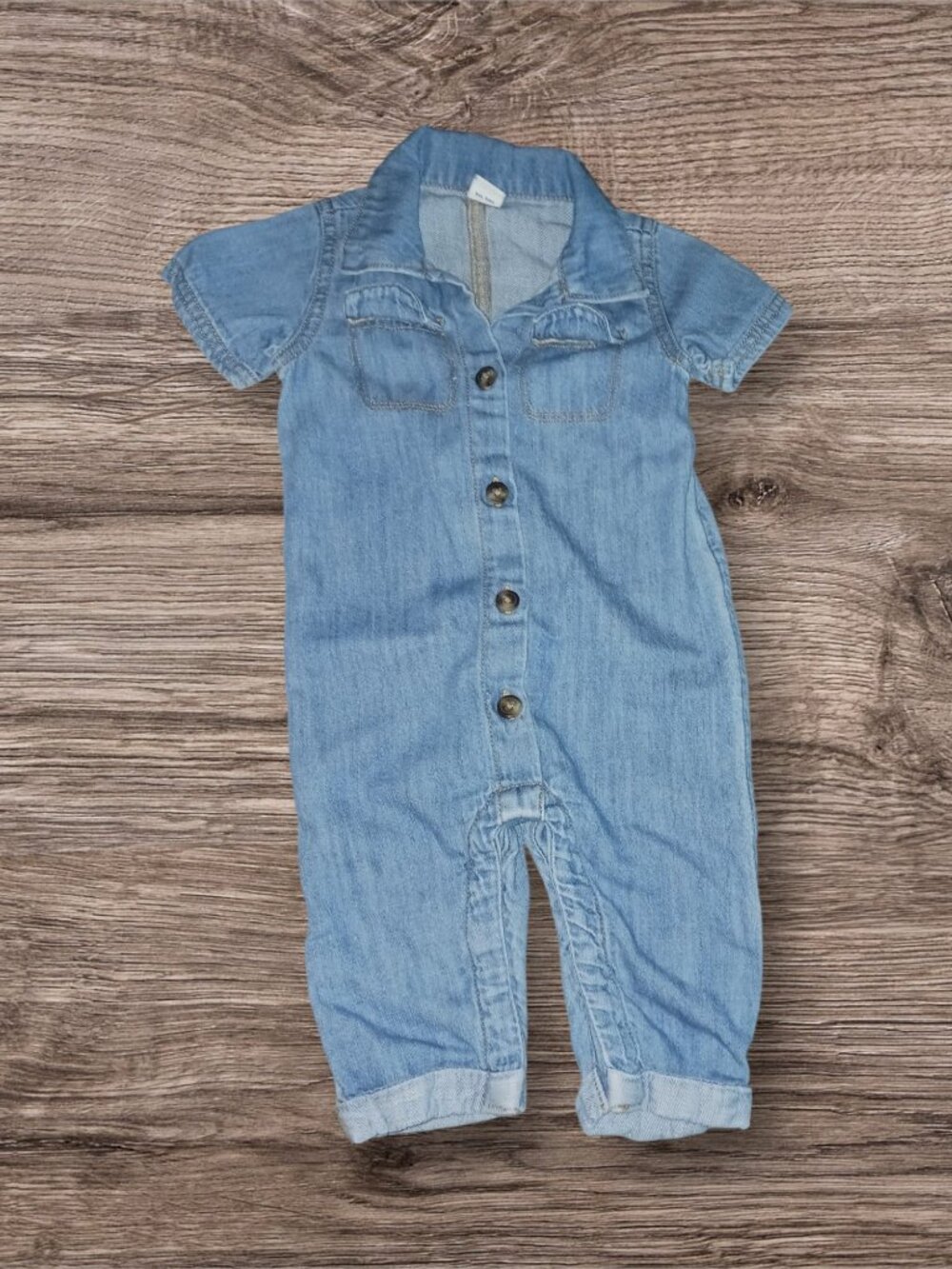 Old Navy Chambray Denim Short Sleeve Romper Size 3-6 Months